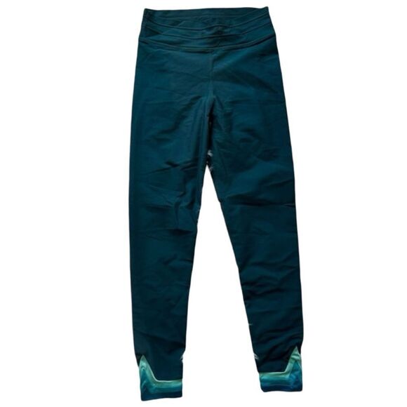 The Upside Leggings - Picture 1 of 10